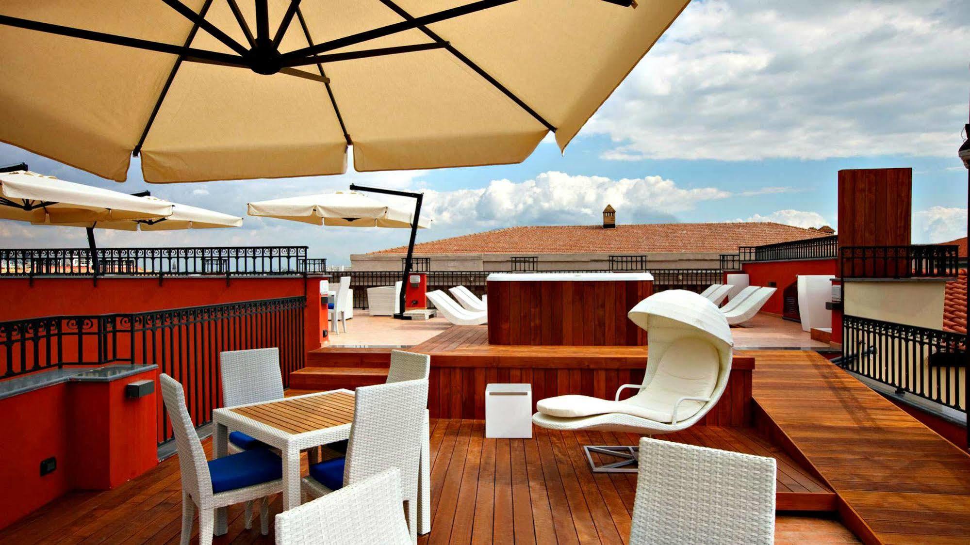 La Ciliegina Lifestyle Hotel Неаполь Экстерьер фото